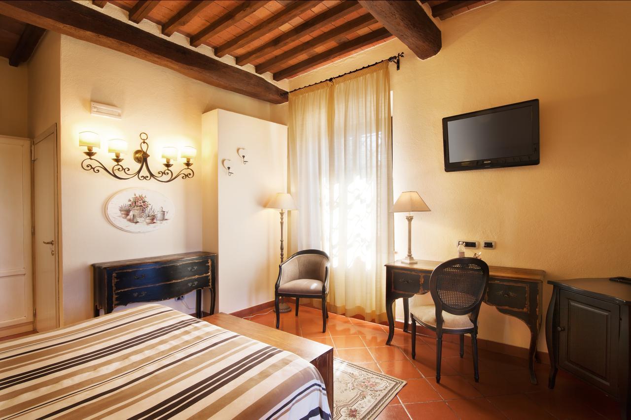 Calidario Terme Etrusche Hotel Venturina Terme Bagian luar foto